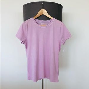 NWT Gap 100% cotton lavender t-shirt size M